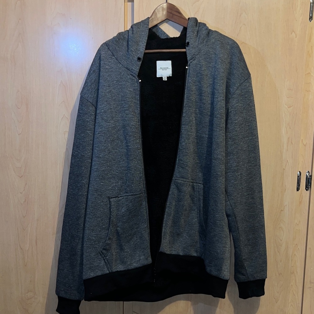 Six Lincoln Men's Dark Gray Zip-Up Sweater